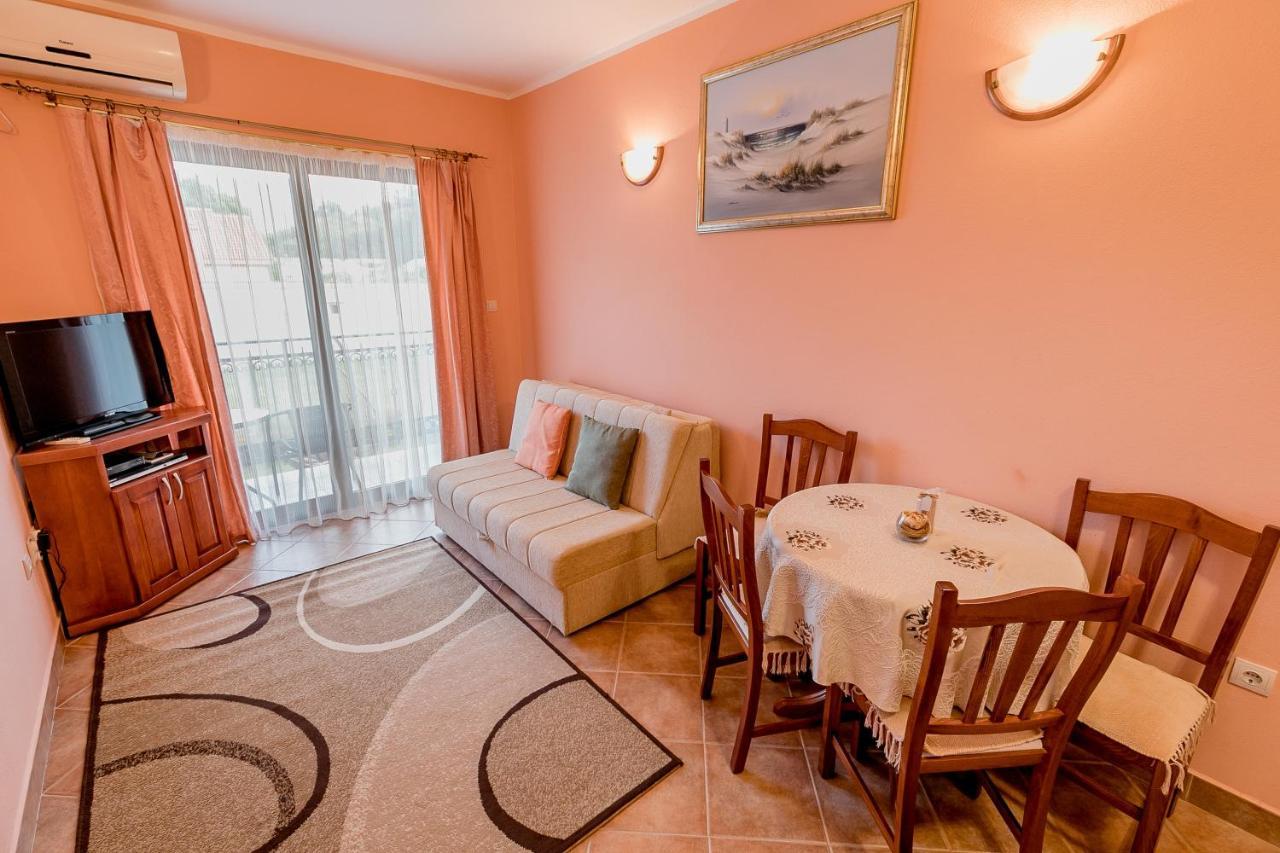 Apartments Gudelj Kamenari Dış mekan fotoğraf